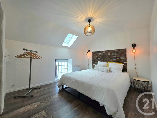 Afficher la photo en grand maison à vendre - 8 pièces - 200.0 m2 - MEZY SUR SEINE - 78 - ILE-DE-FRANCE - Century 21 Osmose