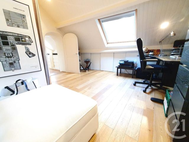 Afficher la photo en grand maison à vendre - 7 pièces - 202.0 m2 - VALLANGOUJARD - 95 - ILE-DE-FRANCE - Century 21 Osmose