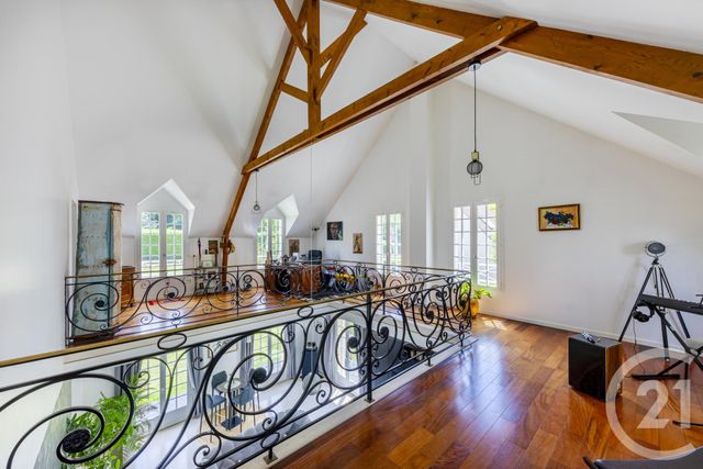 maison à vendre - 8 pièces - 263.5 m2 - VALLANGOUJARD - 95 - ILE-DE-FRANCE - Century 21 Osmose