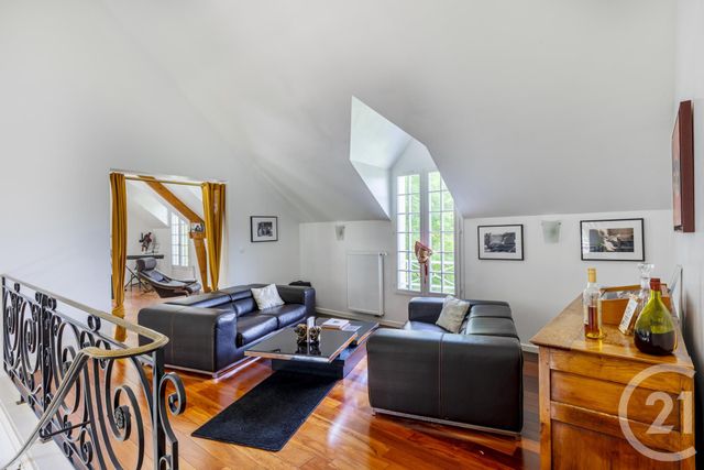 maison à vendre - 8 pièces - 263.5 m2 - VALLANGOUJARD - 95 - ILE-DE-FRANCE - Century 21 Osmose