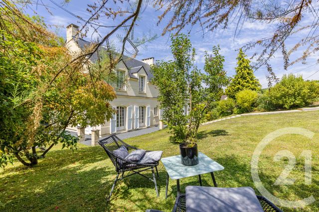maison à vendre - 8 pièces - 263.5 m2 - VALLANGOUJARD - 95 - ILE-DE-FRANCE - Century 21 Osmose