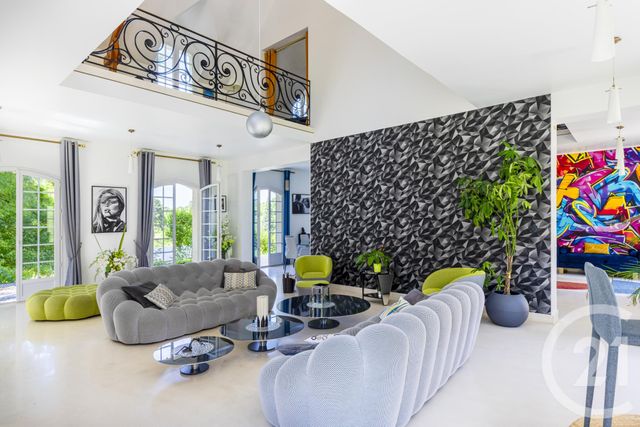 maison à vendre - 8 pièces - 263.5 m2 - VALLANGOUJARD - 95 - ILE-DE-FRANCE - Century 21 Osmose
