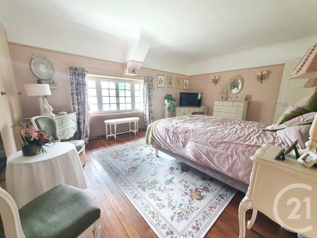 maison à vendre - 10 pièces - 321.15 m2 - VALLANGOUJARD - 95 - ILE-DE-FRANCE - Century 21 Osmose