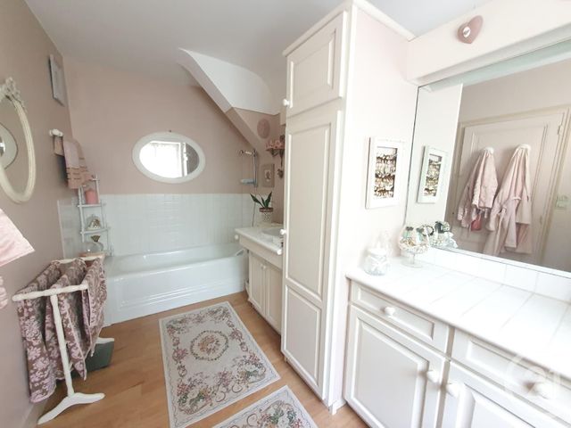 maison à vendre - 10 pièces - 321.15 m2 - VALLANGOUJARD - 95 - ILE-DE-FRANCE - Century 21 Osmose