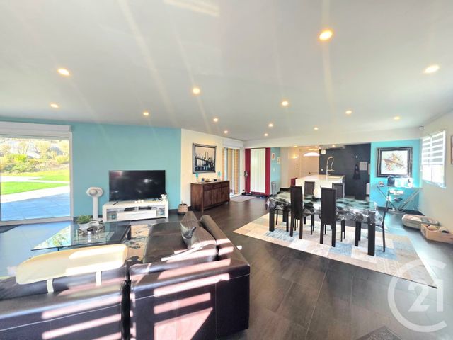 maison à vendre - 8 pièces - 290.0 m2 - VALLANGOUJARD - 95 - ILE-DE-FRANCE - Century 21 Osmose