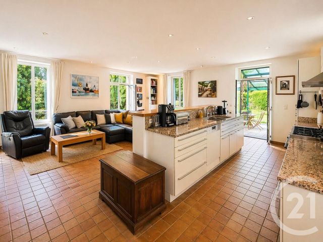 maison à vendre - 6 pièces - 167.57 m2 - VALLANGOUJARD - 95 - ILE-DE-FRANCE - Century 21 Osmose