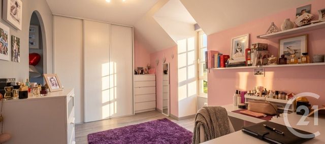 maison à vendre - 7 pièces - 120.76 m2 - VALLANGOUJARD - 95 - ILE-DE-FRANCE - Century 21 Osmose