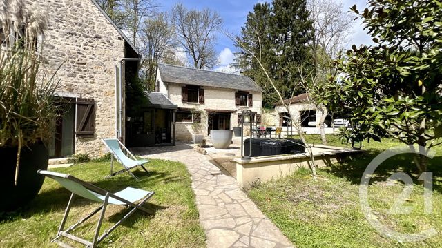maison à vendre - 7 pièces - 213.0 m2 - VALLANGOUJARD - 95 - ILE-DE-FRANCE - Century 21 Osmose